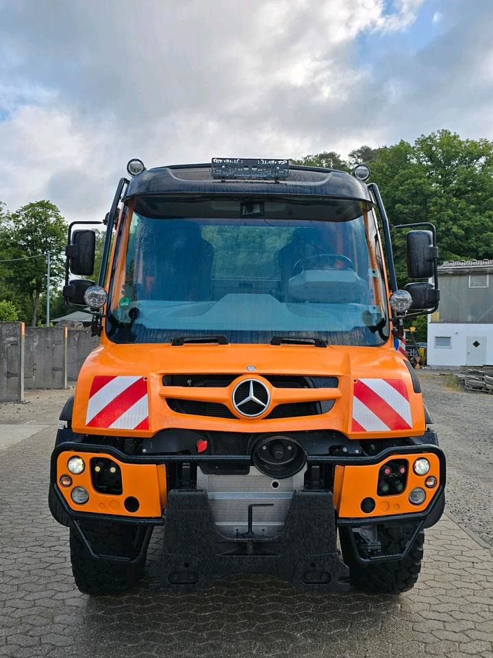 Neuwertiger Unimog U530 7800km EAS Easy-Drive Mercedes-Benz U 530 UGN UGE 405 527 535 435 430 Kipper - Vozilo za čišćenje snega: slika 3 Neuwertiger Unimog U530 7800km EAS Easy-Drive Mercedes-Benz U 530 UGN UGE 405 527 535 435 430 Kipper - Vozilo za čišćenje snega: slika 3