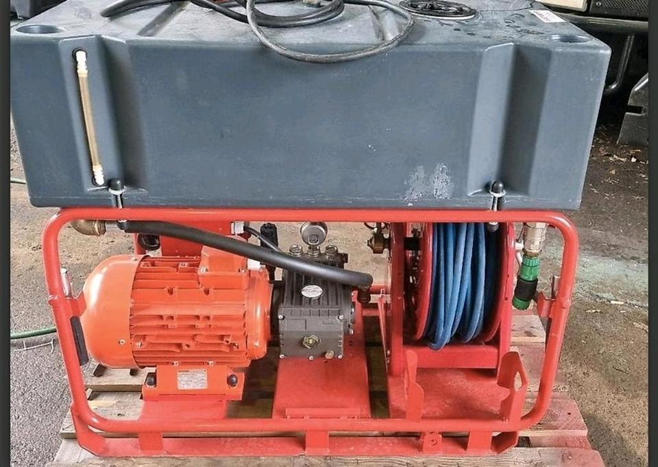 Oertzen HDL 250 FIRE-TEC Hochdruck Feuerlöschgerät Hochdruckreiniger - Perač pod pritiskom: slika 3 Oertzen HDL 250 FIRE-TEC Hochdruck Feuerlöschgerät Hochdruckreiniger - Perač pod pritiskom: slika 3
