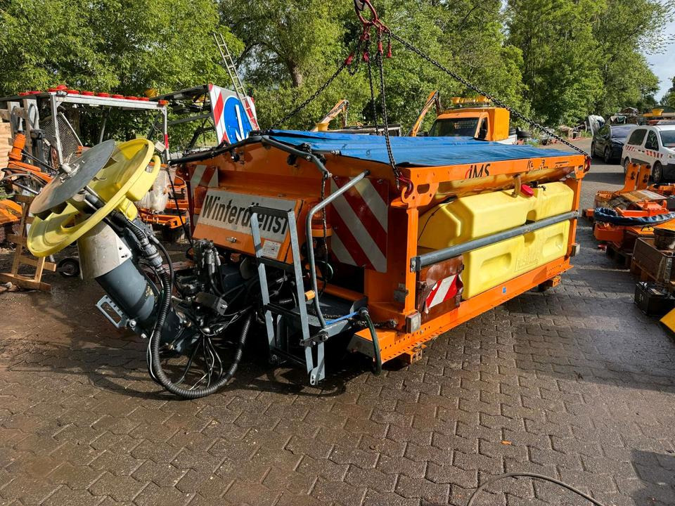 Salzstreuer Küpper-Weisser 2,7m3 IMS IMSSL F25027 HFS für Unimog UGN UGE 424 427 405 U300 U 300 400 500 MERCEDES-BENZ 218 219 318 323 423 427 327 430 429 430 435 Salzsilo Streuautomat Winterdienst - Rasipač peska/ Soli: slika 1 Salzstreuer Küpper-Weisser 2,7m3 IMS IMSSL F25027 HFS für Unimog UGN UGE 424 427 405 U300 U 300 400 500 MERCEDES-BENZ 218 219 318 323 423 427 327 430 429 430 435 Salzsilo Streuautomat Winterdienst - Rasipač peska/ Soli: slika 1