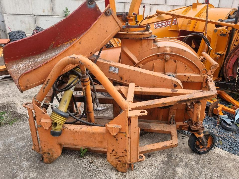 Schmidt S3 Schneeschleuder Schneefräse 240cm für Unimog U300 400 500 405 427 423 429 530 535 Schneepflug Schneeschild Scheeschieber Winterdienst Schmidt Beilhack - Ventilator za sneg: slika 2 Schmidt S3 Schneeschleuder Schneefräse 240cm für Unimog U300 400 500 405 427 423 429 530 535 Schneepflug Schneeschild Scheeschieber Winterdienst Schmidt Beilhack - Ventilator za sneg: slika 2