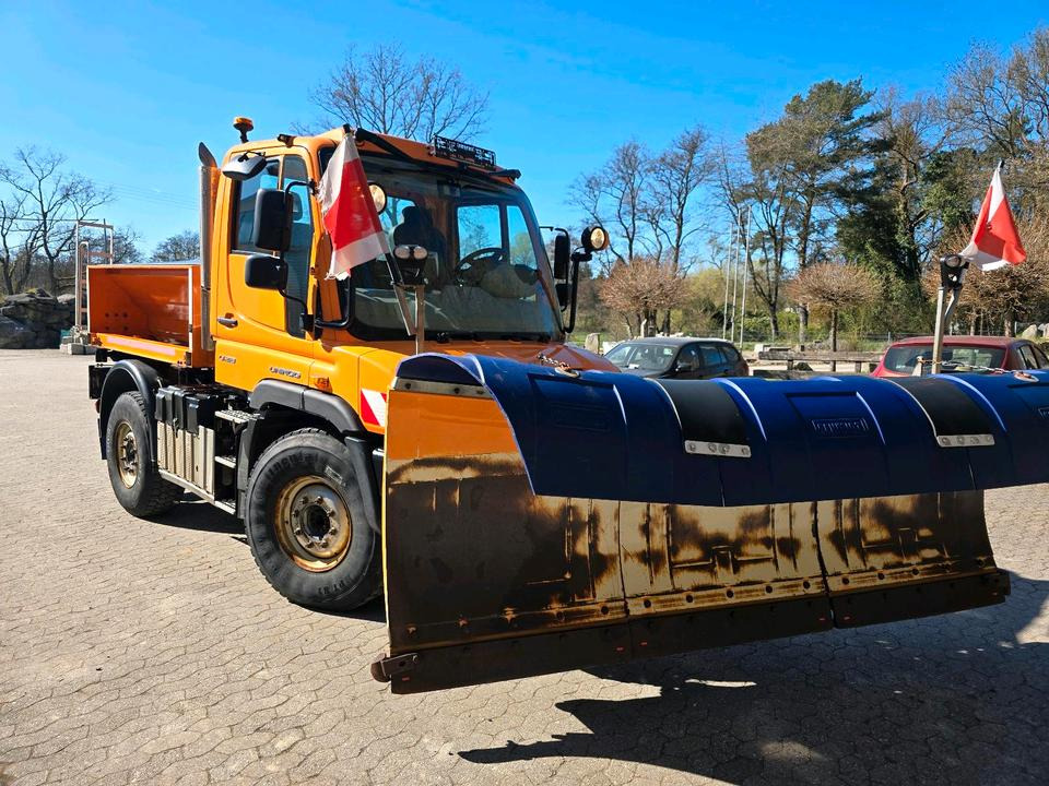 Unimog 218 U218 Mercedes-Benz 405 Schmidt Schneepflug Gmeiner Salzstreuer Yedi Winterdienst - Vozilo za čišćenje snega: slika 3 Unimog 218 U218 Mercedes-Benz 405 Schmidt Schneepflug Gmeiner Salzstreuer Yedi Winterdienst - Vozilo za čišćenje snega: slika 3