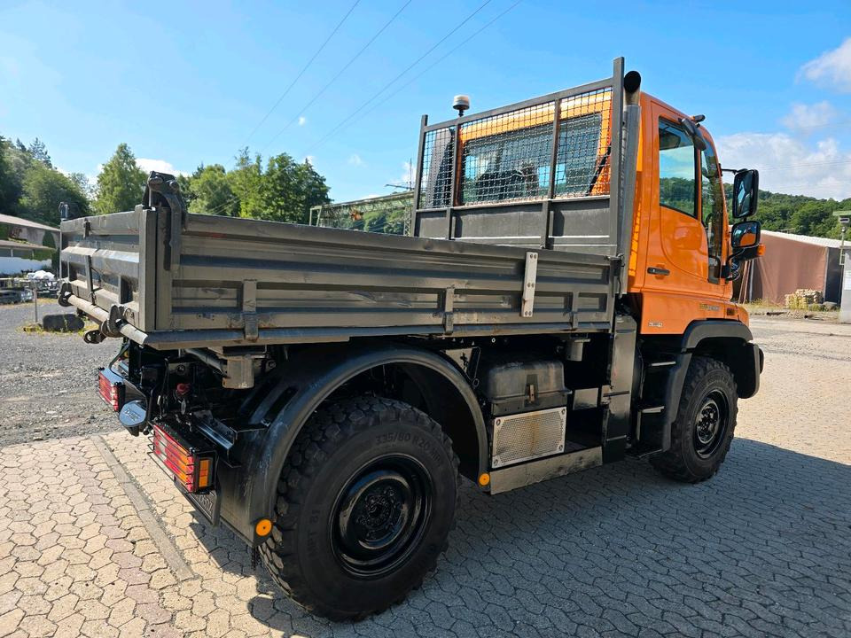 Unimog 405/10 U300 Bluetec 5 Mercedes-Benz U 300 290 400 500 UGE UGN Jotha Absetzkipper Absetzer - Vozilo za čišćenje snega: slika 4 Unimog 405/10 U300 Bluetec 5 Mercedes-Benz U 300 290 400 500 UGE UGN Jotha Absetzkipper Absetzer - Vozilo za čišćenje snega: slika 4
