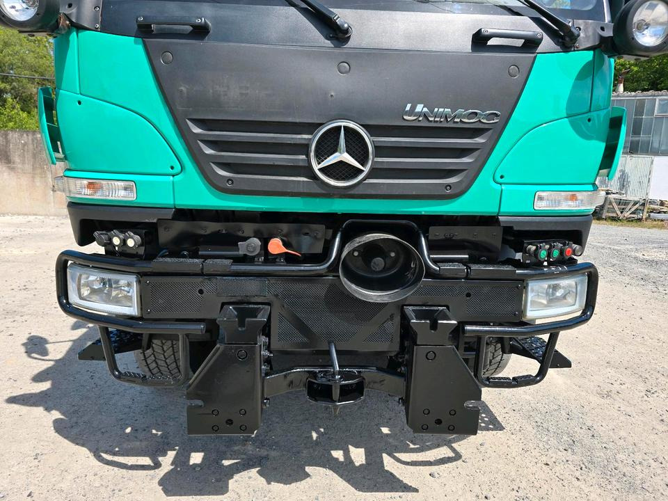 Lizing  Unimog 405 U20 Mercedes-Benz Bluetec 4 U 20 290 300 400 500 UGE UGN Unimog 405 U20 Mercedes-Benz Bluetec 4 U 20 290 300 400 500 UGE UGN: slika 8