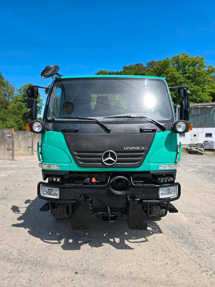 Unimog 405 U20 Mercedes-Benz Bluetec 4 U 20 290 300 400 500 UGE UGN - Kamion sa tovarnim sandukom: slika 3 Unimog 405 U20 Mercedes-Benz Bluetec 4 U 20 290 300 400 500 UGE UGN - Kamion sa tovarnim sandukom: slika 3