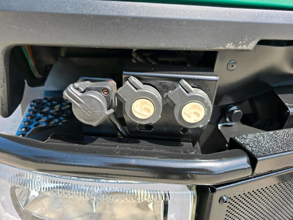 Lizing  Unimog 405 U20 Mercedes-Benz Bluetec 4 U 20 290 300 400 500 UGE UGN Unimog 405 U20 Mercedes-Benz Bluetec 4 U 20 290 300 400 500 UGE UGN: slika 13