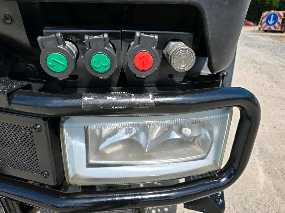 Lizing  Unimog 405 U20 Mercedes-Benz Bluetec 4 U 20 290 300 400 500 UGE UGN Unimog 405 U20 Mercedes-Benz Bluetec 4 U 20 290 300 400 500 UGE UGN: slika 11