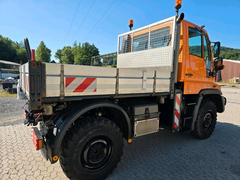 Unimog U290 405/10 UGN UGE Mercedes-Benz U 290 300 400 500 405/12 Kipper Pritsche - Vozilo za čišćenje snega: slika 4 Unimog U290 405/10 UGN UGE Mercedes-Benz U 290 300 400 500 405/12 Kipper Pritsche - Vozilo za čišćenje snega: slika 4