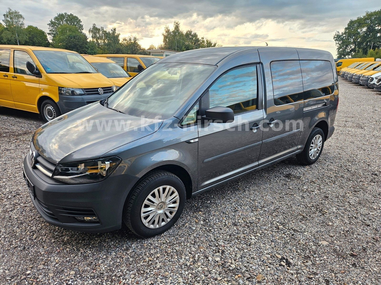 Volkswagen Caddy Maxi Conceptline|Temp|Sitzhzg|NAVI|2xS-Tür - Karavan: slika 5 Volkswagen Caddy Maxi Conceptline|Temp|Sitzhzg|NAVI|2xS-Tür - Karavan: slika 5