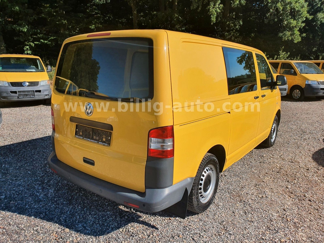 Volkswagen T5 Transporter 2.0TDI EU5*2xSchiebetüre*1.Hand* - Automobil: slika 5 Volkswagen T5 Transporter 2.0TDI EU5*2xSchiebetüre*1.Hand* - Automobil: slika 5