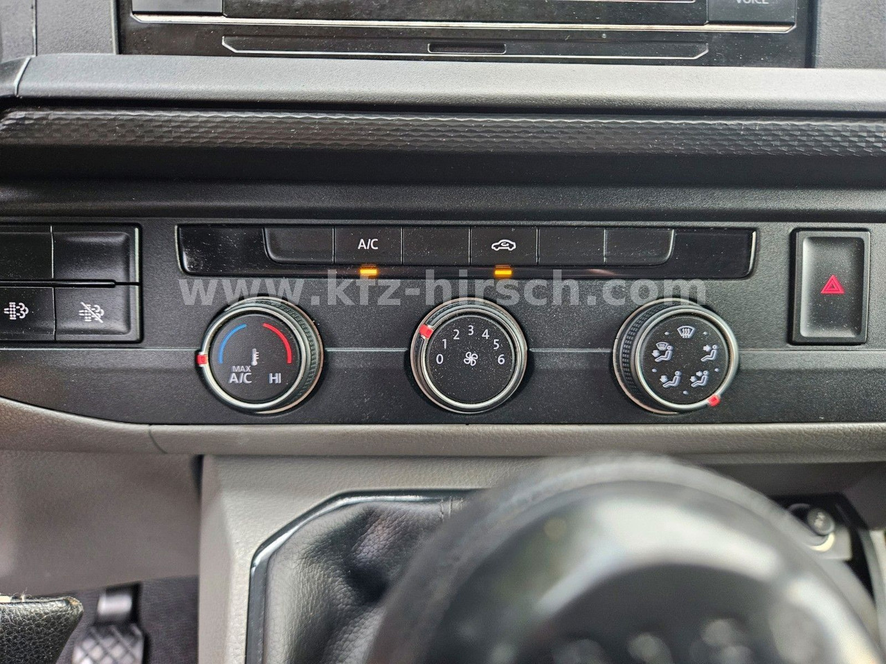 Mali kombi Volkswagen T6.1 Transporter T6 2xSchiebetüre!org.3.557KM|: slika 12 Mali kombi Volkswagen T6.1 Transporter T6 2xSchiebetüre!org.3.557KM|: slika 12