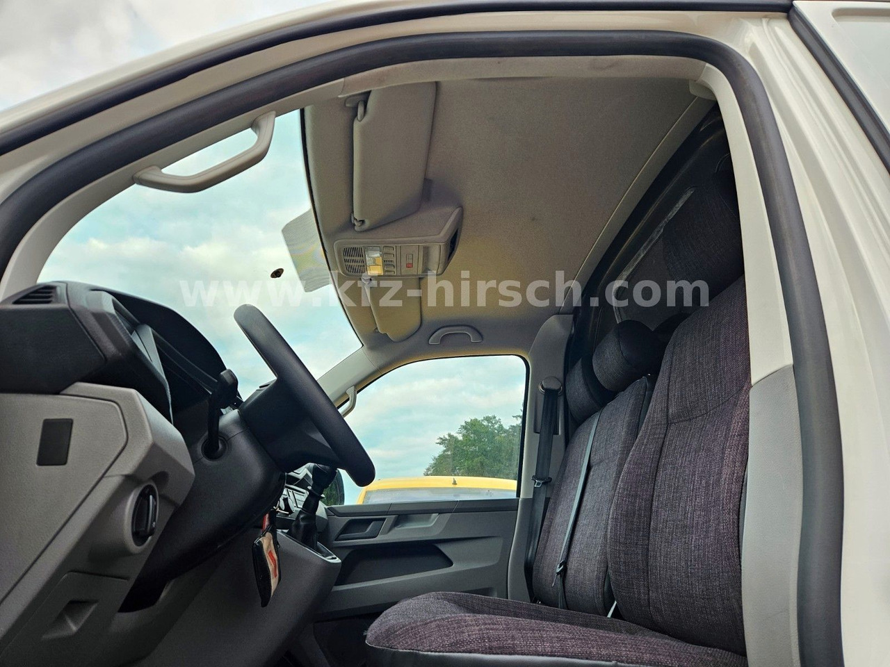 Mali kombi Volkswagen T6.1 Transporter T6 2xSchiebetüre!org.3.557KM|: slika 14 Mali kombi Volkswagen T6.1 Transporter T6 2xSchiebetüre!org.3.557KM|: slika 14