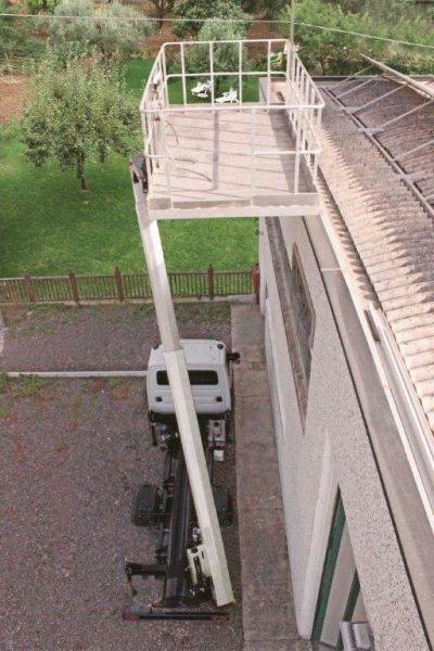 Comet Podnośnik koszowy SOLAR 11m lub 15 m zamontowany na Iveco - Vazdušna platforma montirana na kamion: slika 5 Comet Podnośnik koszowy SOLAR 11m lub 15 m zamontowany na Iveco - Vazdušna platforma montirana na kamion: slika 5