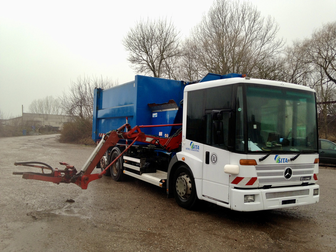 MERCEDES-BENZ ECONIC - Kamion za smeće: slika 2 MERCEDES-BENZ ECONIC - Kamion za smeće: slika 2