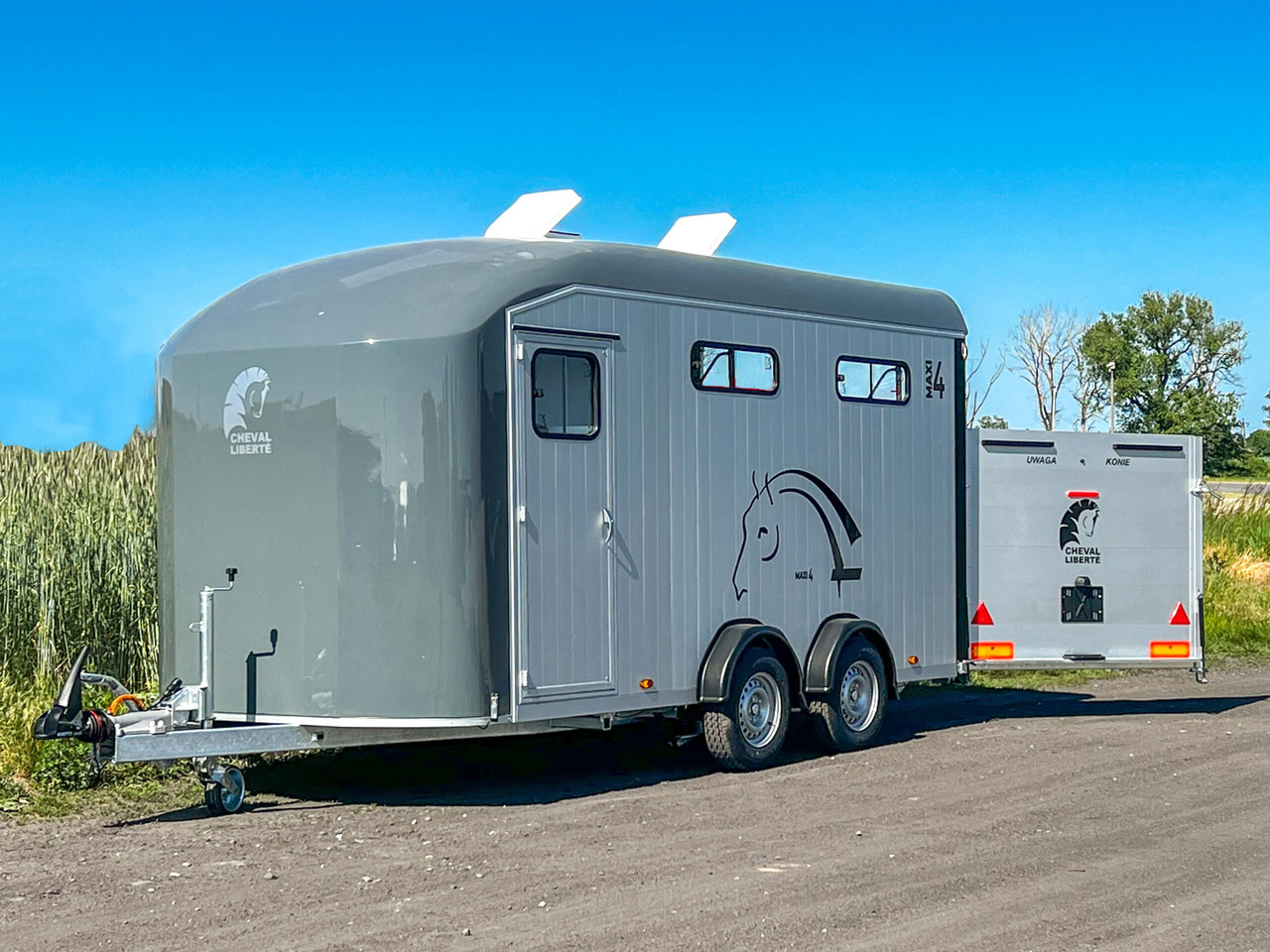 CHEVAL LIBERTÉ MAXI 4 - OPTIMAX - Prikolica za konje: slika 1 CHEVAL LIBERTÉ MAXI 4 - OPTIMAX - Prikolica za konje: slika 1