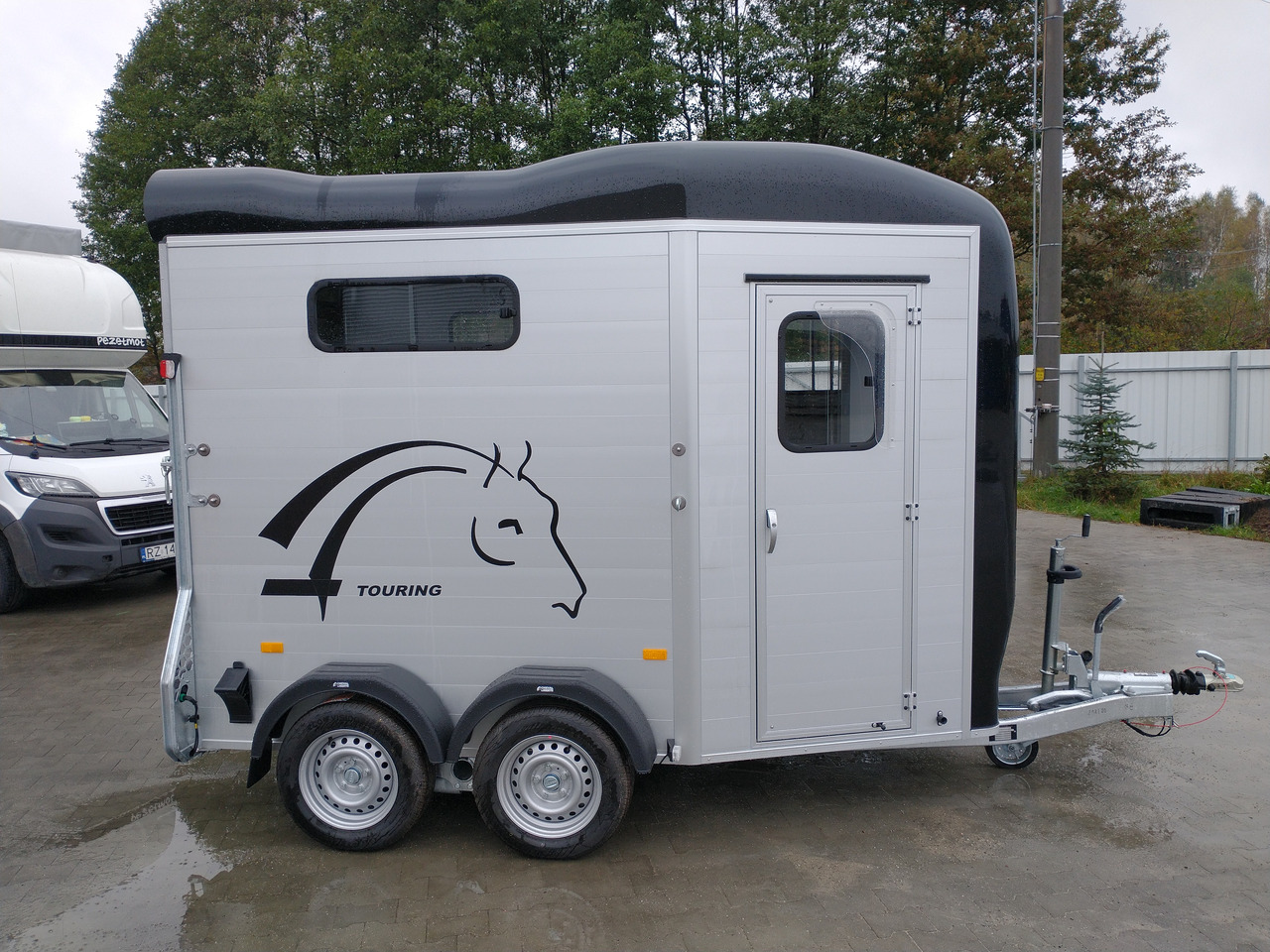 Cheval Liberté Touring Country + Siodlarnia, Debon - Prikolica za konje: slika 2 Cheval Liberté Touring Country + Siodlarnia, Debon - Prikolica za konje: slika 2