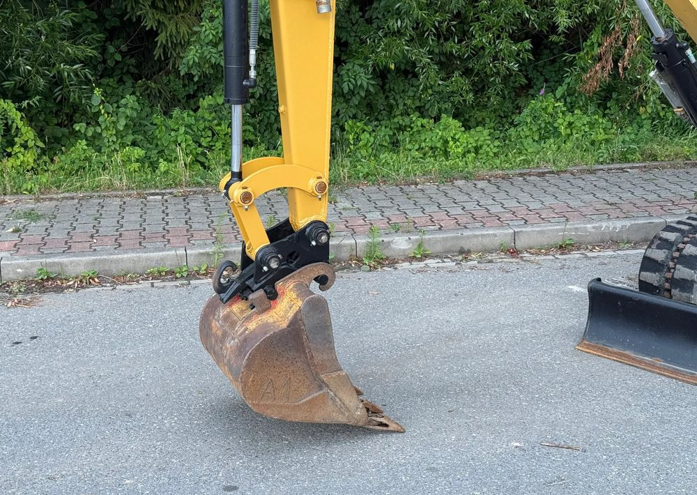 Caterpillar Minikoparka * CAT 303.5 E CR * Sprowadzona ! * Bardzo Dobry Stan * Minikoparka - Bager guseničar: slika 4 Caterpillar Minikoparka * CAT 303.5 E CR * Sprowadzona ! * Bardzo Dobry Stan * Minikoparka - Bager guseničar: slika 4