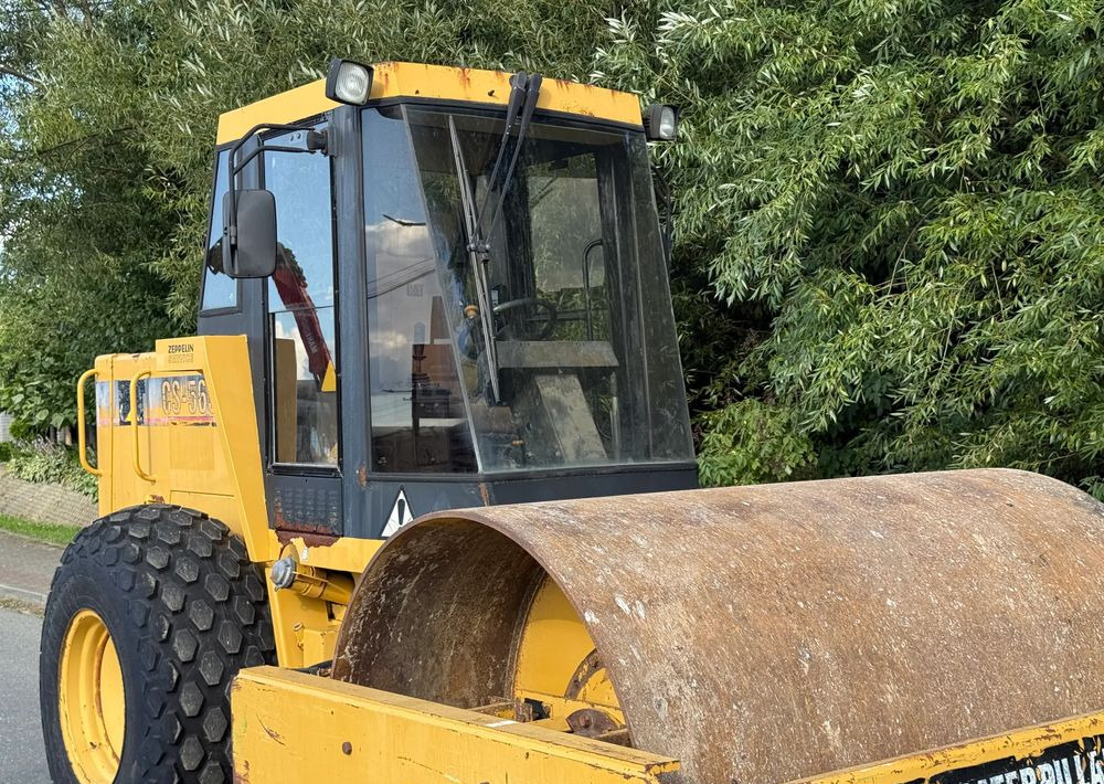Caterpillar * Walec Drogowy CAT CS-563 * - Valjak: slika 4 Caterpillar * Walec Drogowy CAT CS-563 * - Valjak: slika 4