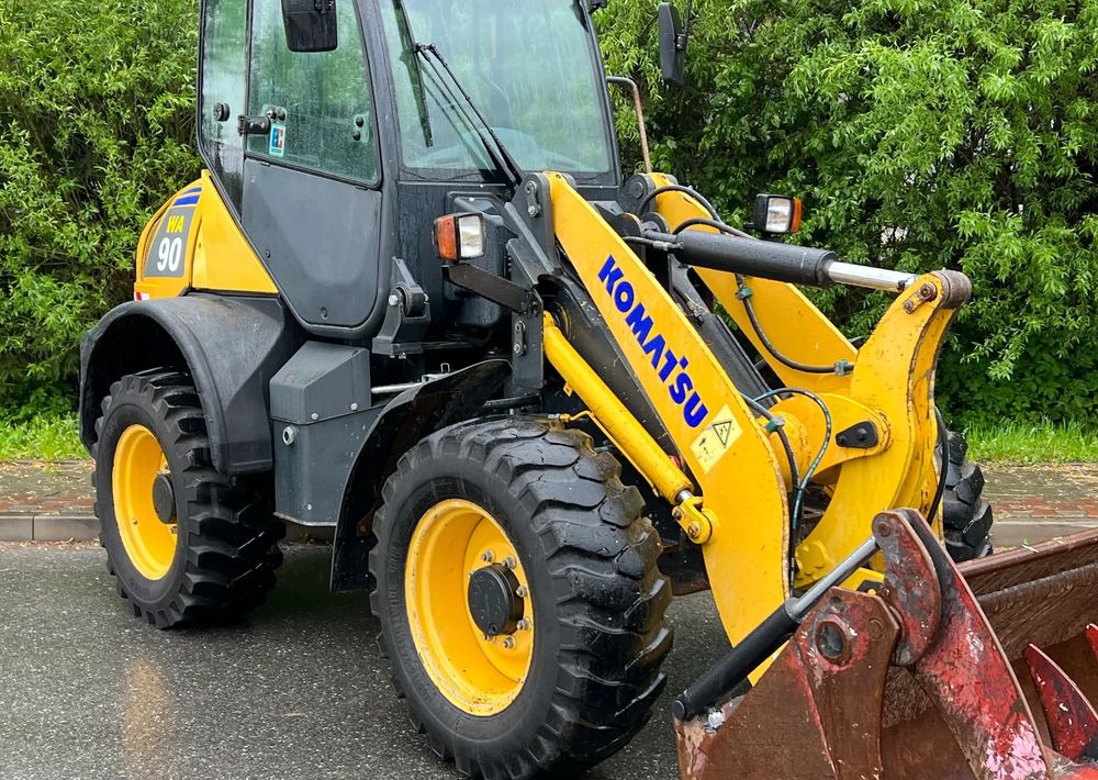 Komatsu Ładowarka KOMATSU WA 90 STAN IDEALNY - Utovarivač točkaš: slika 4 Komatsu Ładowarka KOMATSU WA 90 STAN IDEALNY - Utovarivač točkaš: slika 4