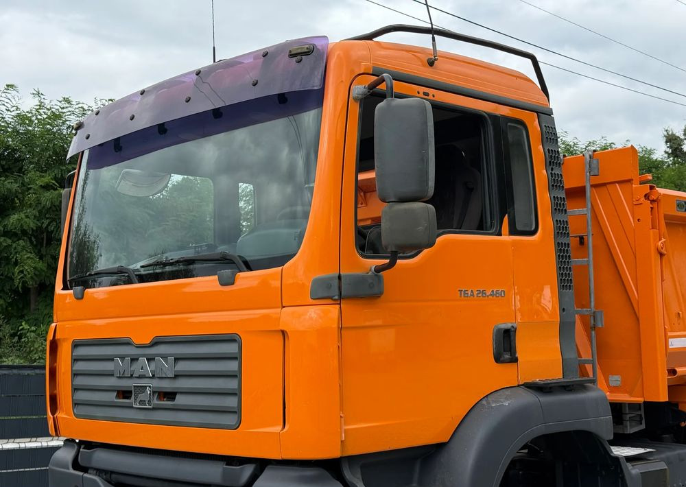 MAN * TGA 26.460 MAN * Kiper / Wywrotka * 6x4 * Bordmatik * Bardzo Dobry Stan - Istovarivač: slika 4 MAN * TGA 26.460 MAN * Kiper / Wywrotka * 6x4 * Bordmatik * Bardzo Dobry Stan - Istovarivač: slika 4