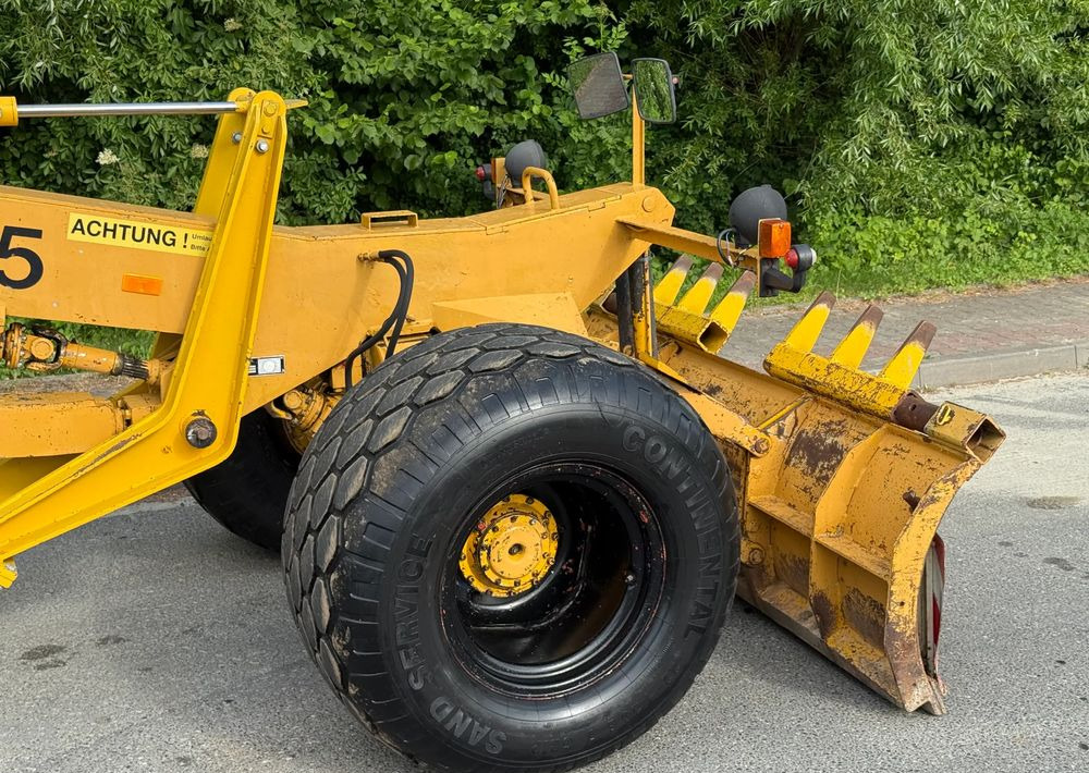 O&K * Równiarka * MBU G50 * Sprowadzona * 2 Osie * 4x4 * Maszyna Drogowa - Valjak: slika 5 O&K * Równiarka * MBU G50 * Sprowadzona * 2 Osie * 4x4 * Maszyna Drogowa - Valjak: slika 5
