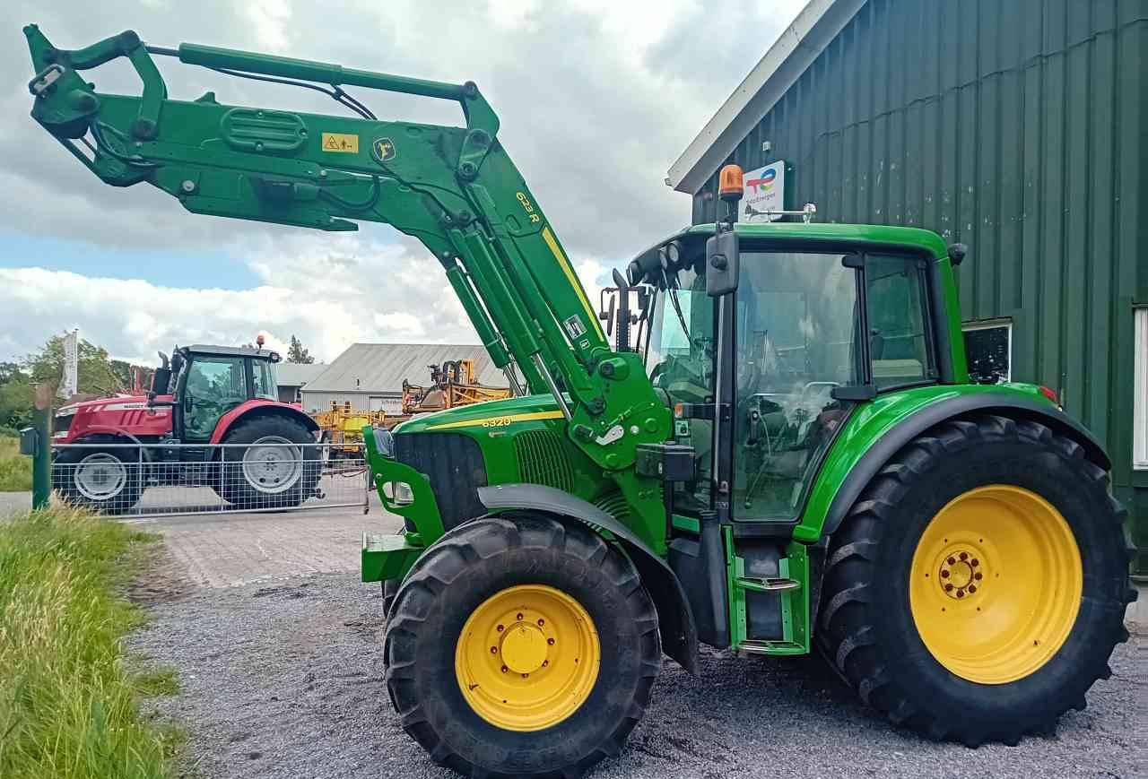 John Deere 6320 met 623R voorlader - Traktor: slika 5 John Deere 6320 met 623R voorlader - Traktor: slika 5