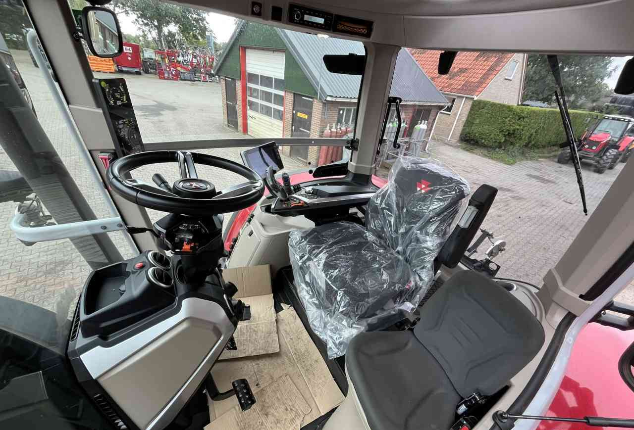 Traktor Massey Ferguson 8S.225 Dyna-VT Exclusive Tractoren: slika 7