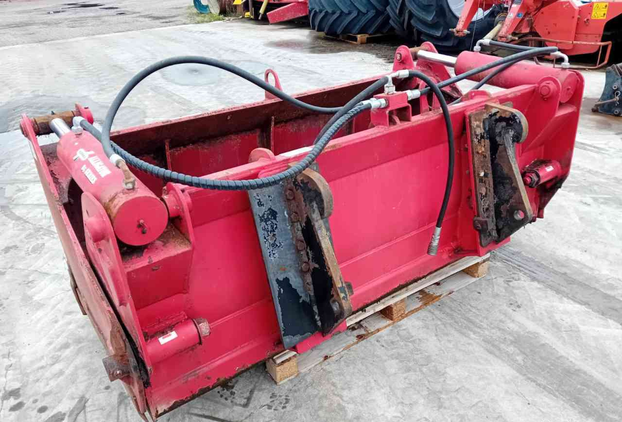 Redrock Allround 85-200 kuilhapper Volvo L30 aansl. voermachines - Oprema za silose: slika 4 Redrock Allround 85-200 kuilhapper Volvo L30 aansl. voermachines - Oprema za silose: slika 4
