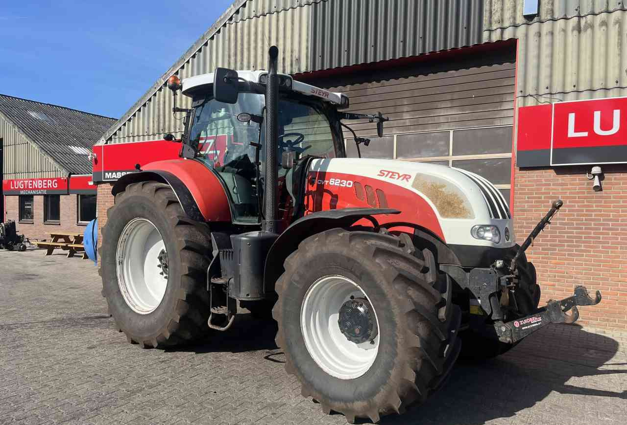 Steyr CVT 6230 Tractoren - Traktor: slika 2 Steyr CVT 6230 Tractoren - Traktor: slika 2