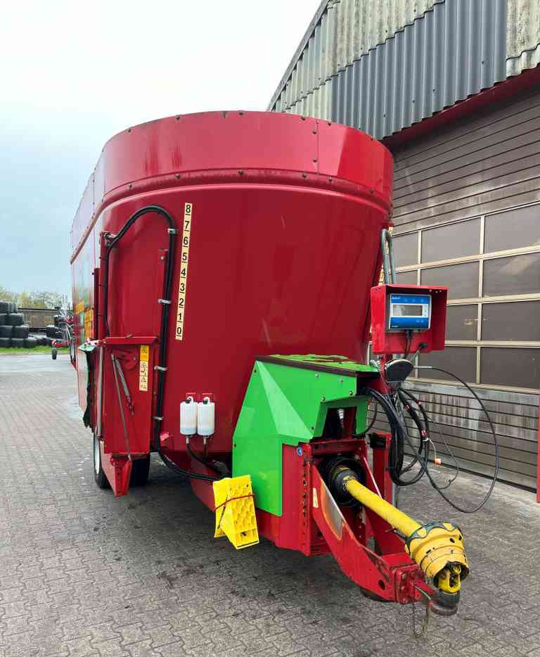 Strautmann Verti-Mix 2401 Voermengwagen, voerwagen, mixer, voermachines - Prikolica za mešanje stočne hrane: slika 3 Strautmann Verti-Mix 2401 Voermengwagen, voerwagen, mixer, voermachines - Prikolica za mešanje stočne hrane: slika 3