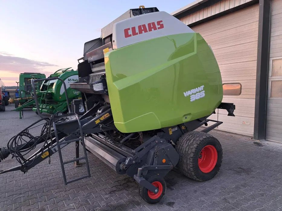 Claas Variant 385 Roto Cut - Balirka za okrugle bale: slika 2 Claas Variant 385 Roto Cut - Balirka za okrugle bale: slika 2