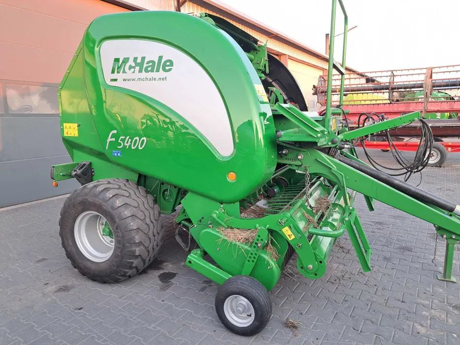 Mchale 5400C - Balirka za okrugle bale: slika 1 Mchale 5400C - Balirka za okrugle bale: slika 1