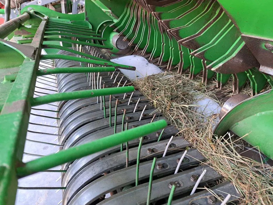 Mchale V660 - Balirka za okrugle bale: slika 5 Mchale V660 - Balirka za okrugle bale: slika 5