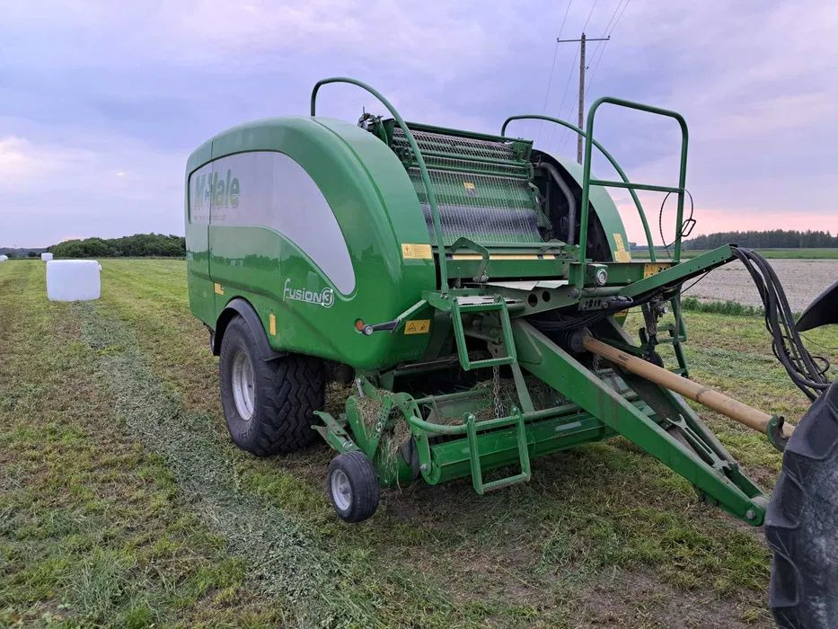 Mchale fusion 3 prasoowijarka - Balirka za okrugle bale: slika 2 Mchale fusion 3 prasoowijarka - Balirka za okrugle bale: slika 2
