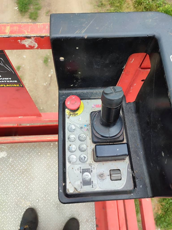 Lift u obliku makaza Manitou 120SC-2: slika 7 Lift u obliku makaza Manitou 120SC-2: slika 7