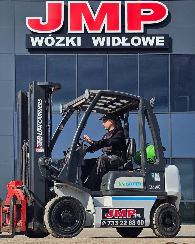 UniCarriers U1D2A25LQ DX25 LPG - Gasni viljuškar: slika 3 UniCarriers U1D2A25LQ DX25 LPG - Gasni viljuškar: slika 3