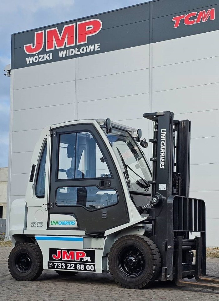 UniCarriers U1D2A25LQ DX25 - Gasni viljuškar: slika 3 UniCarriers U1D2A25LQ DX25 - Gasni viljuškar: slika 3