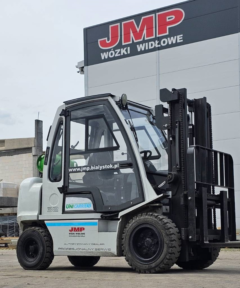 UniCarriers UG1D2A32LQ DX32 - Gasni viljuškar: slika 1 UniCarriers UG1D2A32LQ DX32 - Gasni viljuškar: slika 1