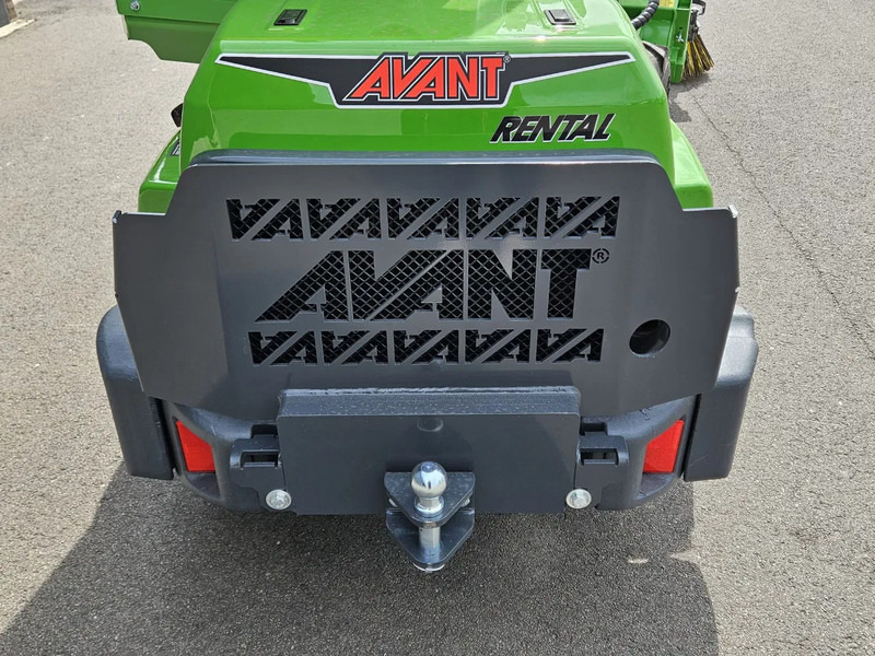 Kompaktni utovarivač guseničar Avant 645i Rental mini-shovel: slika 15