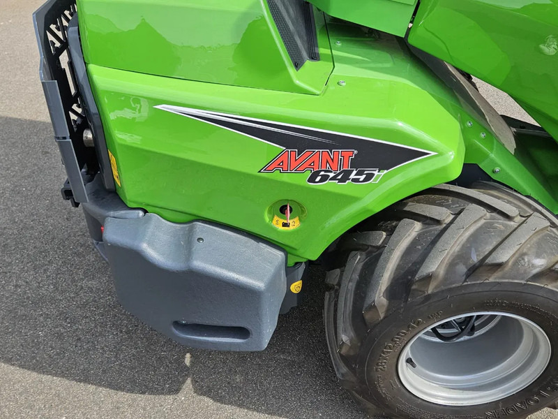 Kompaktni utovarivač guseničar Avant 645i Rental mini-shovel: slika 14