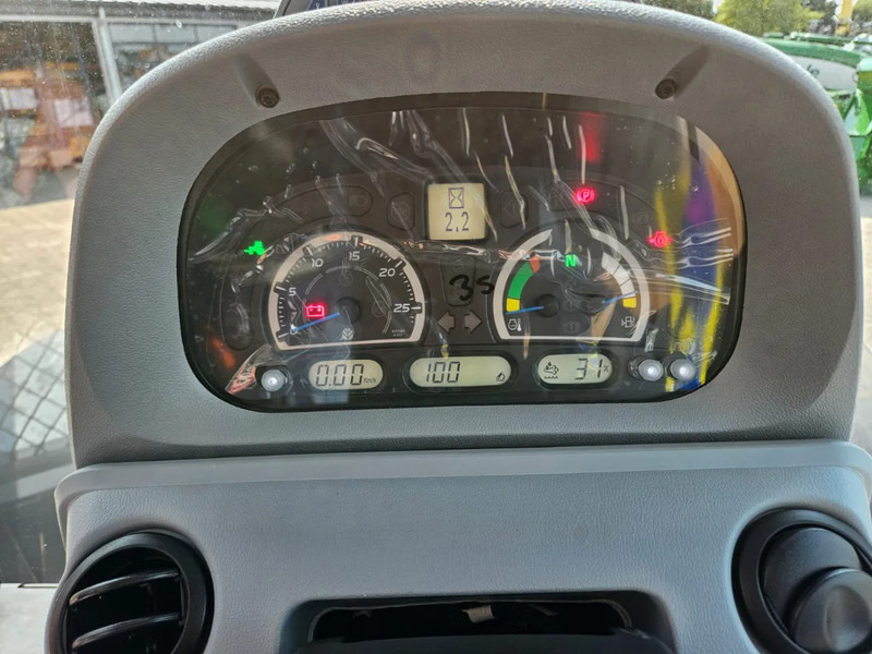 Traktor New Holland T7.210 Range command 50 km/h: slika 19 Traktor New Holland T7.210 Range command 50 km/h: slika 19