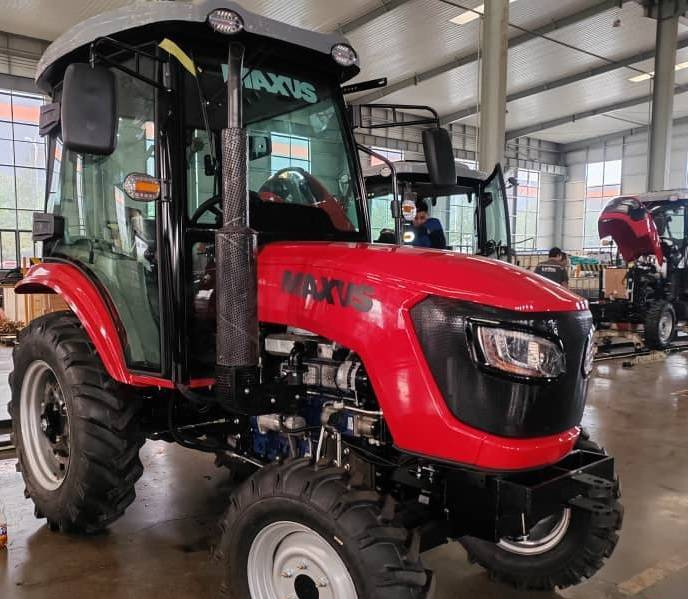 NEW MAXUS 50 HP 4x4 Tractor Euro 5 Warranty up to 10 YEARS НОВИЙ MAXUS 50 К.с. 4x4 Трактор Euro 5 Гарантія до 10 РОКІВ NOWY MAXUS 50 KM 4x4 Ciągnik Euro 5 Gwarancja do 10 LAT - Traktor: slika 2 NEW MAXUS 50 HP 4x4 Tractor Euro 5 Warranty up to 10 YEARS НОВИЙ MAXUS 50 К.с. 4x4 Трактор Euro 5 Гарантія до 10 РОКІВ NOWY MAXUS 50 KM 4x4 Ciągnik Euro 5 Gwarancja do 10 LAT - Traktor: slika 2