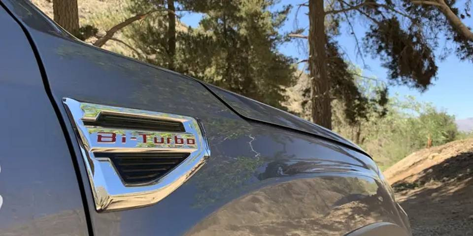 NEW MAXUS T90 Pickup 4x4 BiTurbo 215 HP Warranty up to 10 YEARS | НОВИЙ MAXUS T90 Пікап 4x4 BiTurbo 215 К.с. Гарантія до 10 РОКІВ - Pikap: slika 4 NEW MAXUS T90 Pickup 4x4 BiTurbo 215 HP Warranty up to 10 YEARS | НОВИЙ MAXUS T90 Пікап 4x4 BiTurbo 215 К.с. Гарантія до 10 РОКІВ - Pikap: slika 4