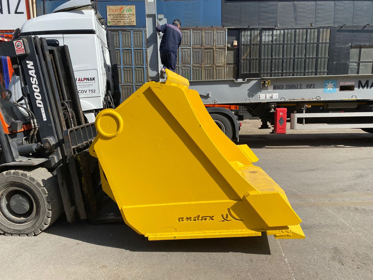 Atlas Copco - Utovarna kašika za Utovarivač: slika 2 Atlas Copco - Utovarna kašika za Utovarivač: slika 2