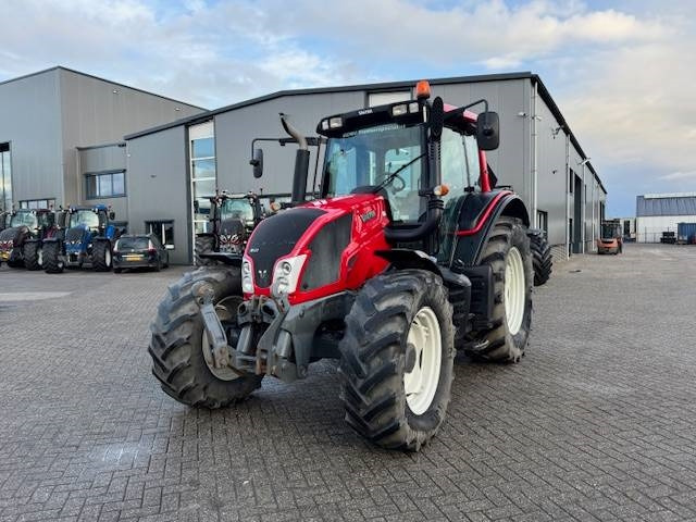 Valtra N123 Hitech5 - Traktor: slika 5 Valtra N123 Hitech5 - Traktor: slika 5