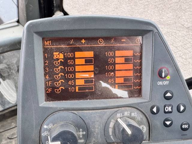 Valtra T172 Direct FH+PTO, 6772 uur! - Traktor: slika 2 Valtra T172 Direct FH+PTO, 6772 uur! - Traktor: slika 2