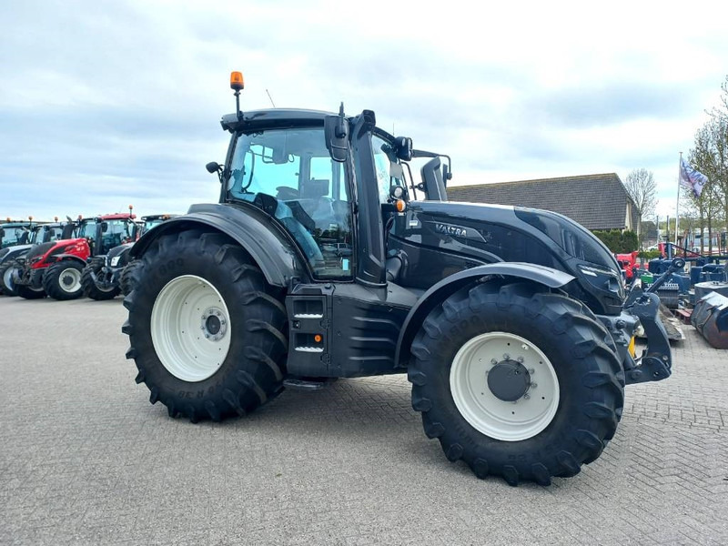 Valtra T174 Direct Smart Touch, 2021, 450 hours! - Traktor: slika 5 Valtra T174 Direct Smart Touch, 2021, 450 hours! - Traktor: slika 5