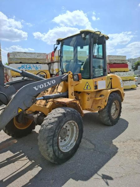 Volvo L 30 - Utovarivač točkaš: slika 2 Volvo L 30 - Utovarivač točkaš: slika 2