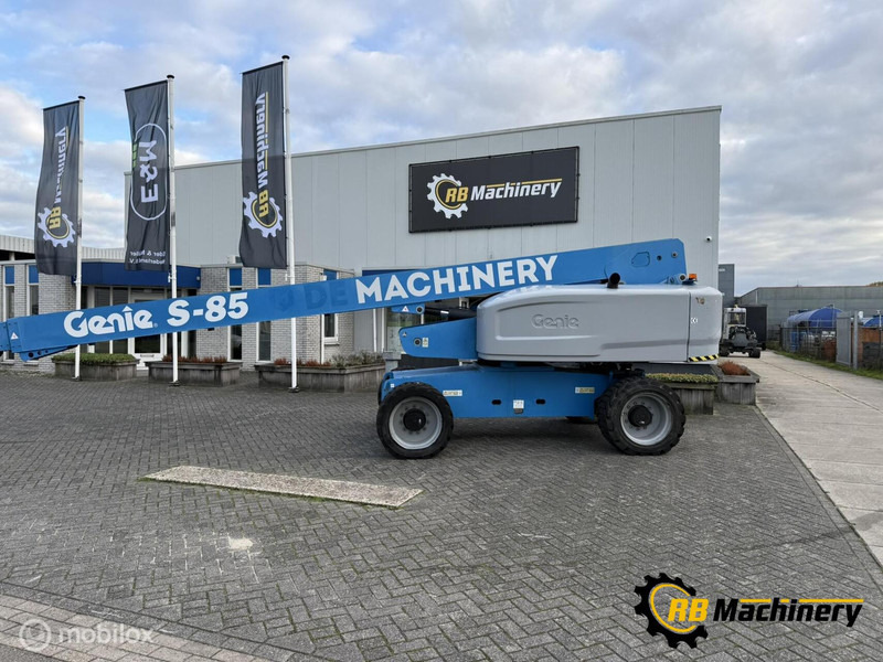 Genie S-85 - Teleskopska platforma: slika 2 Genie S-85 - Teleskopska platforma: slika 2