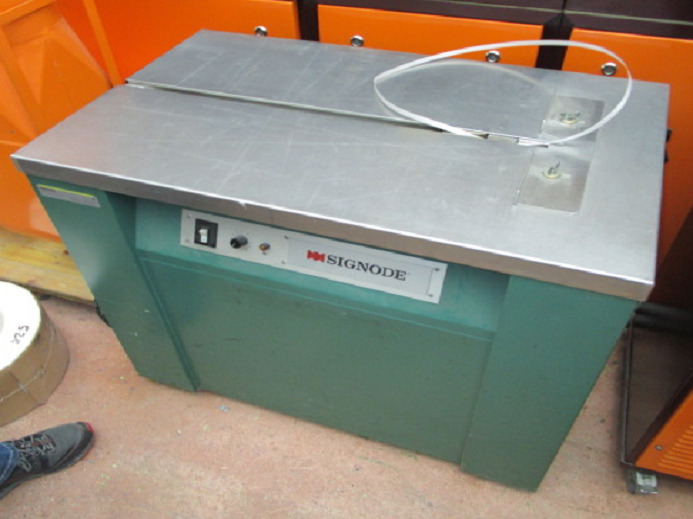 BANDEROLIERMASCHINE SIGNODE MS 220/50 - Mašina za pakovanje: slika 1 BANDEROLIERMASCHINE SIGNODE MS 220/50 - Mašina za pakovanje: slika 1