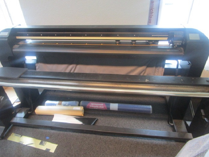 SCHNEIDEPLOTTER SUMMA S140 MIT UV-TROCKNER FCD-01 - Mašina za rezanje papira: slika 2 SCHNEIDEPLOTTER SUMMA S140 MIT UV-TROCKNER FCD-01 - Mašina za rezanje papira: slika 2